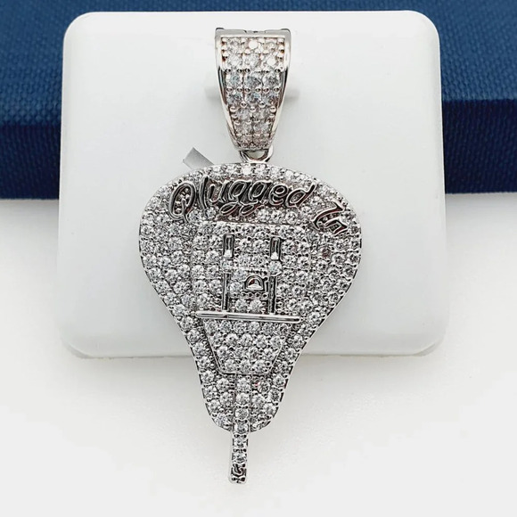 "925 Sterling Silver Plated CZ Pendant, INUS1BR061 - Picture 5 of 10